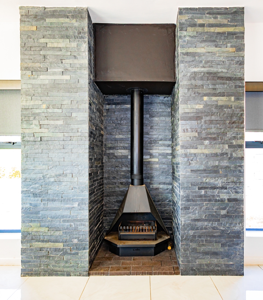 4 Bedroom Property for Sale in Oude Westhof Western Cape